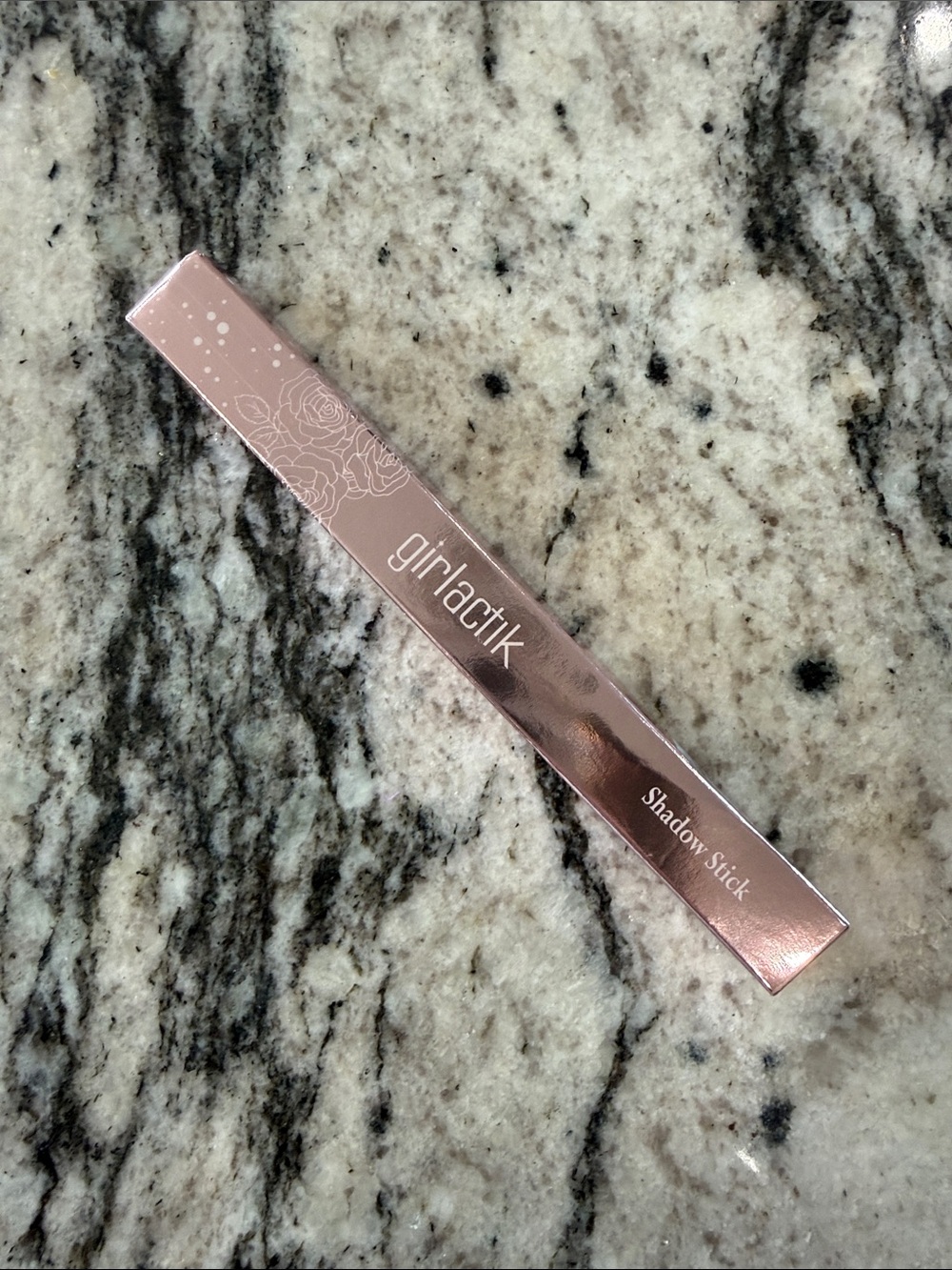 GIRLACTIK | Shadow Stick - Picture 3 of 4